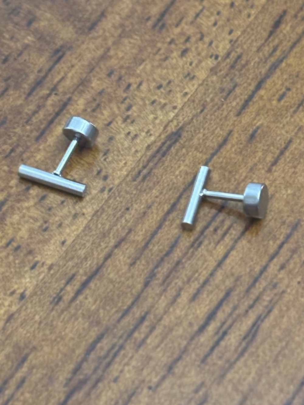 Plunder Silver Tone T‑bar Stud Earrings, Screw Backs NEW!